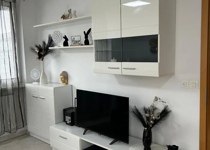 Rubis * לובליאנה